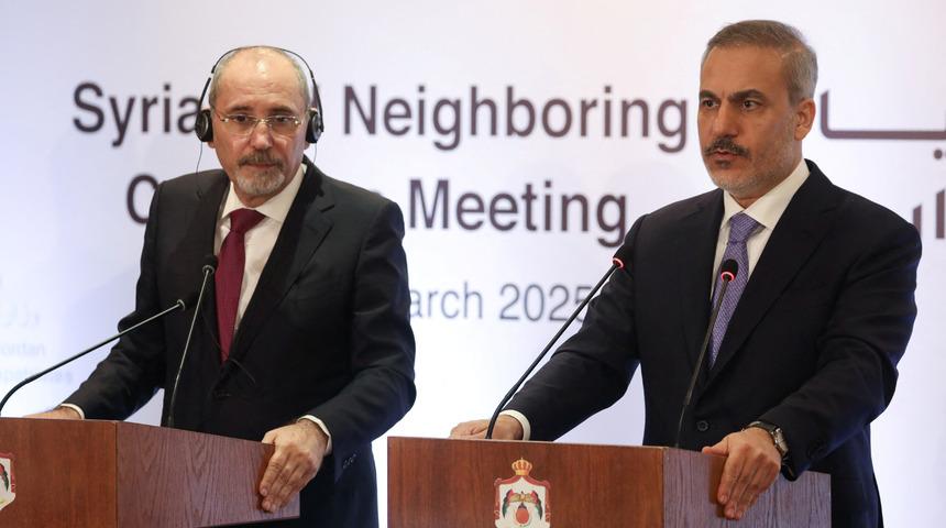 Dışişleri Bakanı Fidan: "Suriye hükümetinin politikası bir provokasyonla rayından çıkarılmaya çalışılıyor"