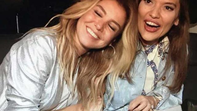 Teşekkür etmeyince azarladı, takipten çıkarıp resti çekti... Demet Akalın ve Gülben Ergen arasında yeni kriz! Ayıp oldu insanlara