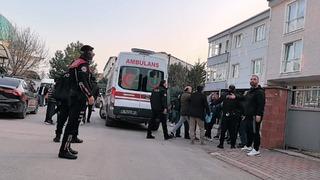 Bıçaklı, çekiçli, tüfekli borç-alacak kavgası! Yaralılar var