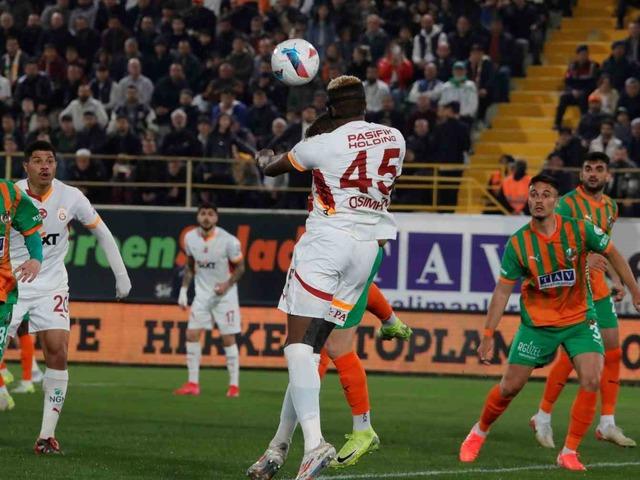 Galatasaray Alanya'da geriden gelip kazandı!