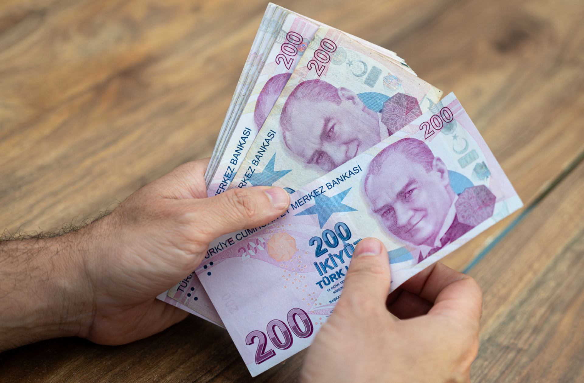 Geri ödemesiz 20.000 TL avans fırsatı! Bankaya gitmeden kolay ve hızlı başvuru...