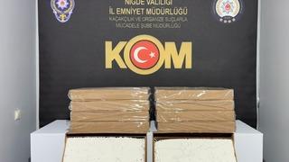 Niğde’de kaçakçılık operasyonları: 5 şüpheli yakalandı