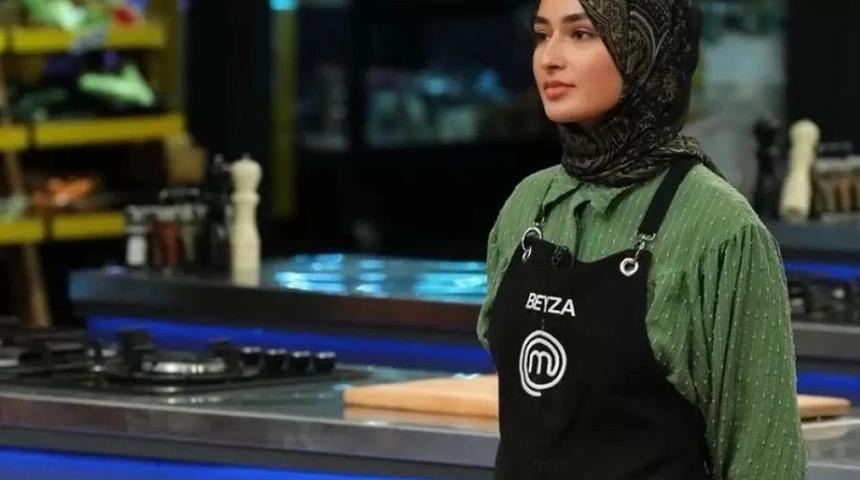 Fransa'yı terk edip Konya'ya taşındı! Beyza sebebini a&ccedil;ıkladı