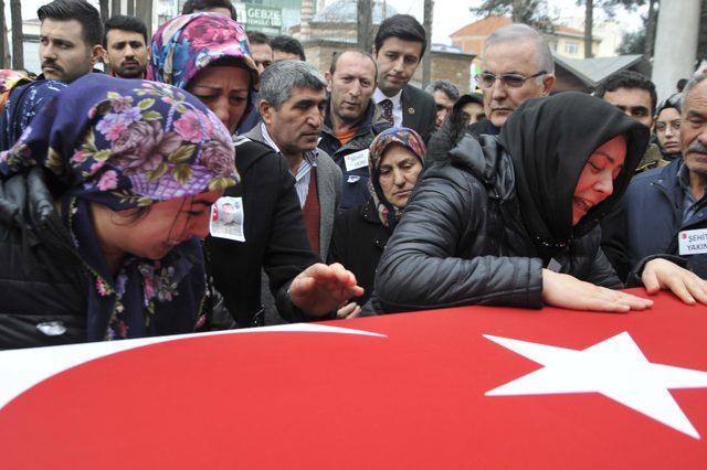 Çukurca şehidini Gebze'de on binler uğurladı