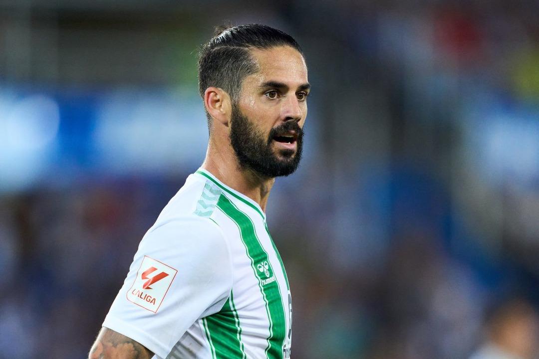 Süper Lig devi için Isco bombası! İspanyol yıldız için girişimler başladı... Real Betis ile masaya oturdular 1