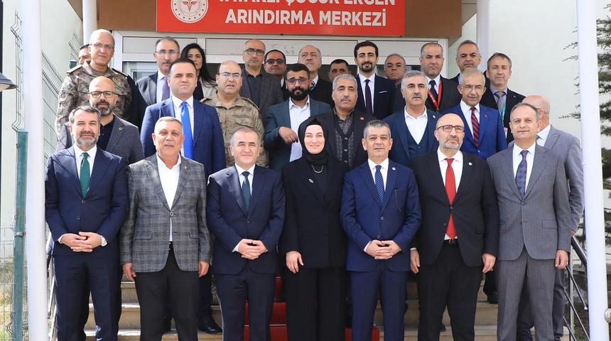 Elazığ'da bağımlılıkla mücadele için 'Yataklı Çocuk ve Ergen Arındırma Merkezi' açıldı