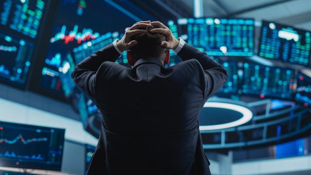 Borsa resmen çakıldı! O endeks 2022'den beri en büyük düşüşünü yaşadı... Yatırımcının korkulu rüyası gerçek oldu