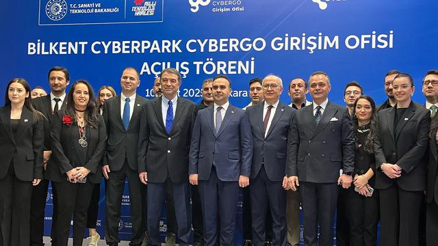 Türkiye'nin ilk girişim ofisi açıldı! Sanayi ve Teknoloji Bakanı: Ön kuluçka girişimlerinden kira alınmayacak