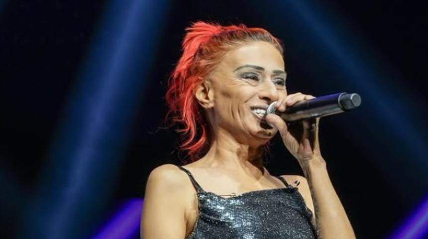 Yıldız Tilbe takipçilerini uyardı! Sahte hesaplarla başı dertte 