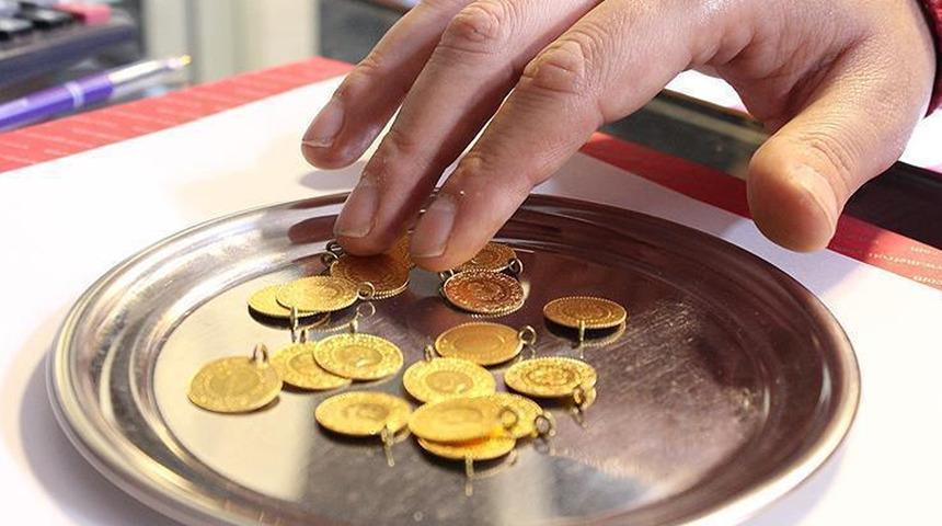 Altın fiyatlarında şaşırtan gelişme! Bir anda yükseldi, uzmanlardan yatırımcılara dikkat çeken uyarı 
