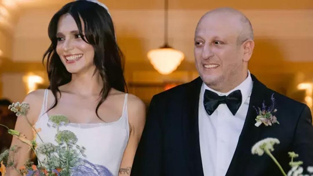 Sandık Kokusu ndan ayrılmıştı! Meriç Aral hamile olduğunu duyurdu! Cinsiyetini bile açıkladı! 1