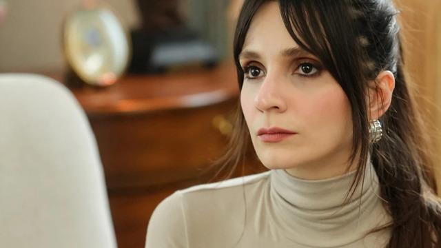 Sandık Kokusu'ndan ayrılmıştı! Meriç Aral hamile olduğunu duyurdu! Cinsiyetini bile açıkladı!