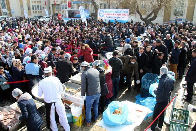 Van'da 'Ayran Aşı Balık Başı' festivali