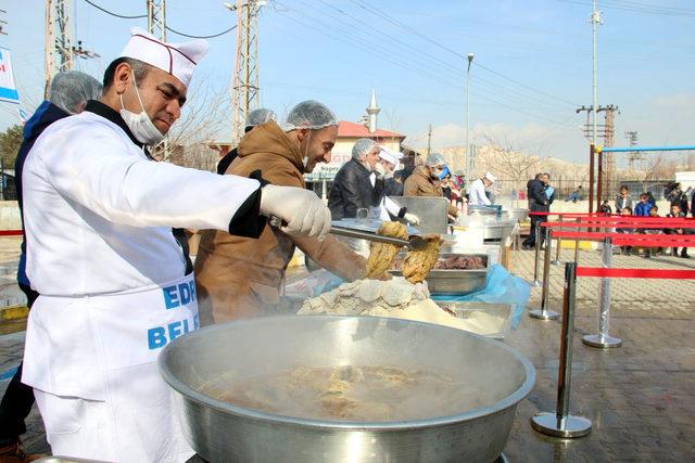 Van'da 'Ayran Aşı Balık Başı' festivali