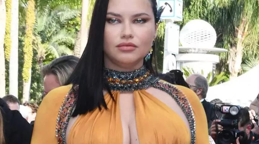 Adriana Lima bir döndü pir döndü! Vogue için pozları mest etti