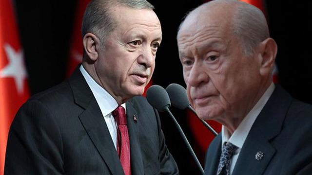 Cumhurbaşkanı Erdoğan ve Bahçeli'den 'İstiklal Marşı' mesajı