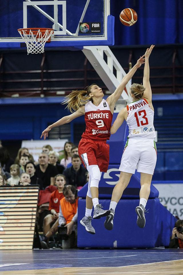 A Milli Kadın Basketbol Takımı'ndan 3'te 3!