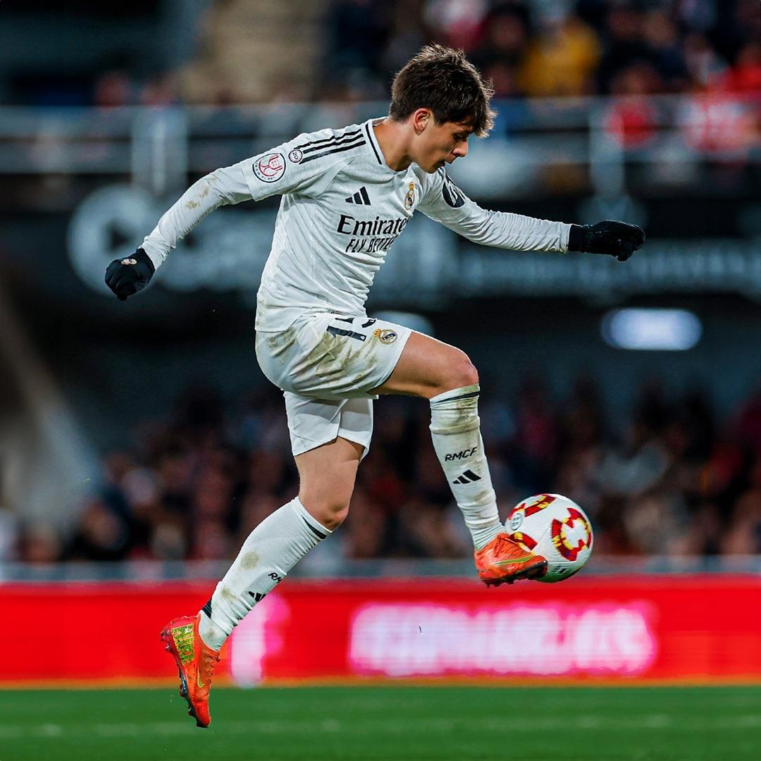 Arda Güler ülkeyi karıştıracak! İki ezeli takım onu transfer etmek için Real Madrid in kapısını çaldı... 2