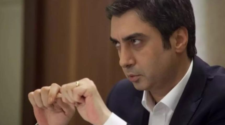 Kurtlar Vadisi'nin yıldızı Necati Şaşmaz Kültür ve Turizm Bakan Yardımcısı Batuhan Mumcu ile bir araya geldi! Son hali dikkat çekti