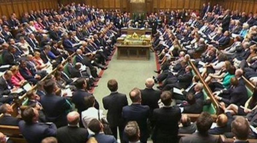 Parlamento komisyonundan İngiliz h&uuml;k&uuml;metine PKK/YPG &ccedil;ağrısı