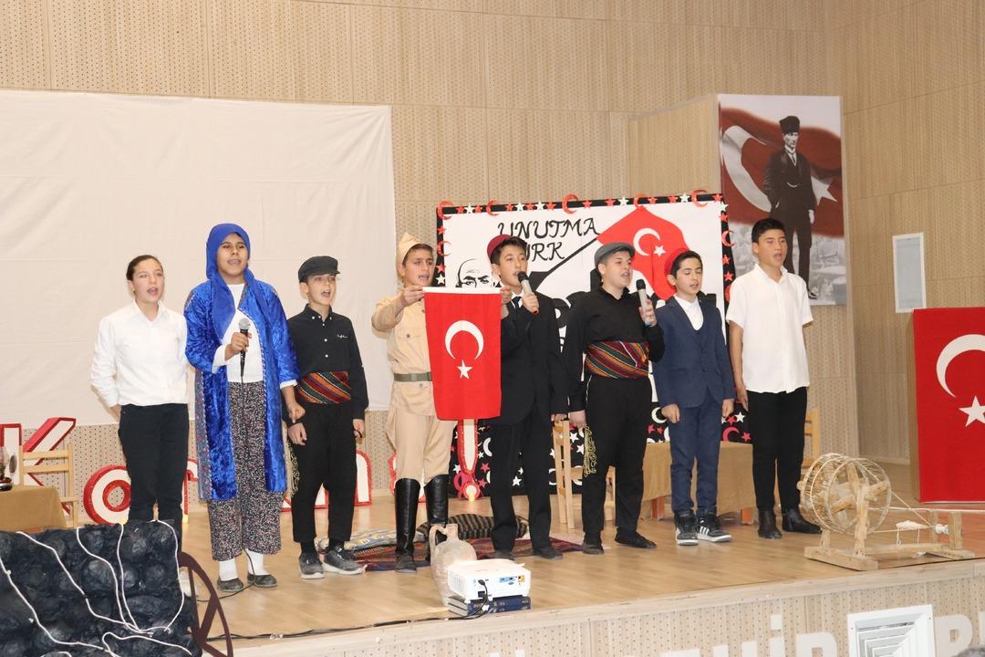 İstiklal Marşı nın 104. yılı: Okullarda programlar gerçekleştirildi…   5