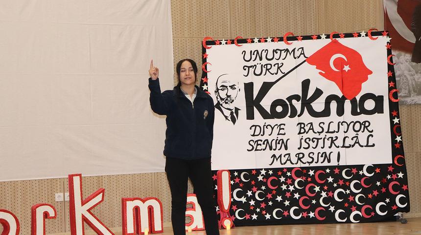 İstiklal Marşı'nın 104. yılı: Okullarda programlar gerçekleştirildi…  