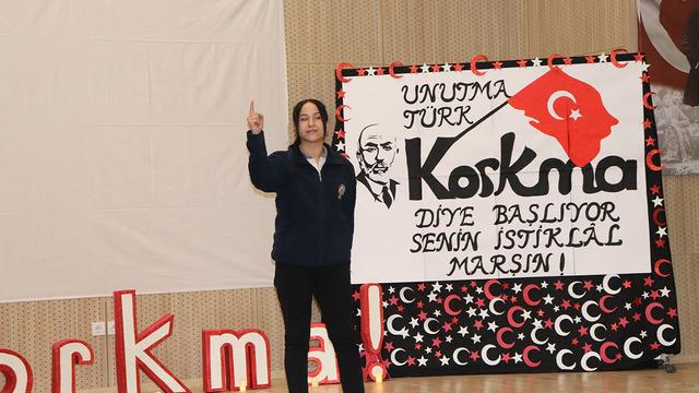 İstiklal Marşı'nın 104. yılı: Okullarda programlar gerçekleştirildi…  