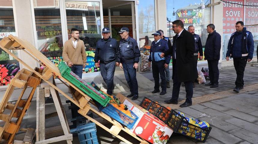 Kaldırım işgalleri sonrası ekipler harekete geçti
