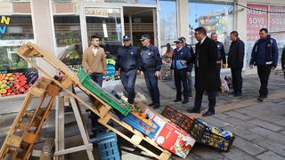 Bu da 'kaldırım' denetimi! Kars Belediyesi duruma el koydu:  Kaldırımlarda yürümek artık daha kolay olacak