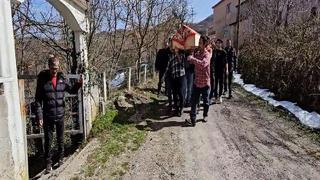 Gülnur ile onu öldürüp intihar eden eski eşi toprağa verildi