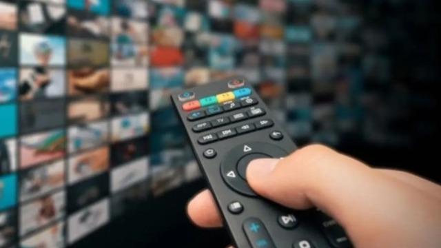 Liste uzadıkça uzadı... Bir dizi daha başlamadan ertelendi! Rekor maliyet fenomen dizide 