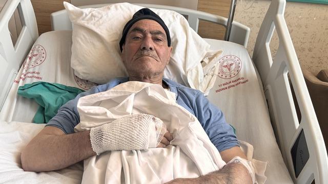 İftardan sonra çay almak istemişti! Kaynar su dolu çaydanlık yaşlı adamın üzerine devrildi