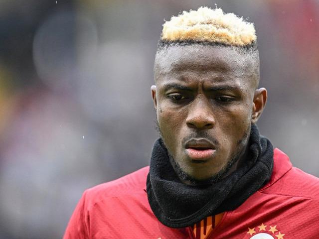 Galatasaray'da Osimhen ile yollar ayrılıyor! Dünya devinin transfer teklifini kabul etti