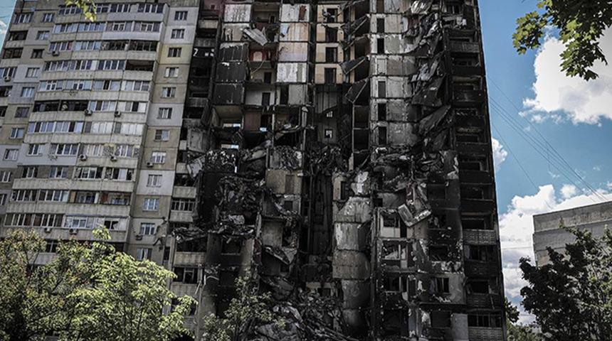 Rusya Ukrayna'nın en büyük kentini ele geçirdi! Suca kenti yerle bir oldu: 'Neredeyse tamamen yok etti'