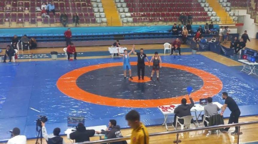 Somalı güreşçiler zirveye çıkıyor