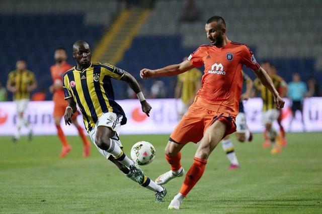Başakşehir - Fenerbahçe maçından kareler