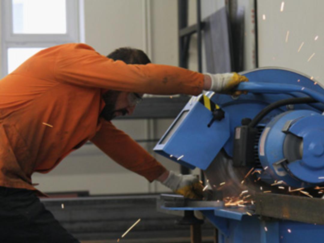 Fabrika gibi cezaevi