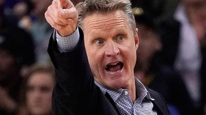 Steve Kerr'den tarihi rekor