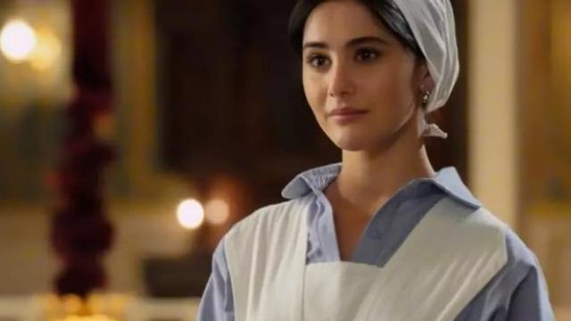 Şakir Paşa Ailesi'nin Sümbül'ü Helin Kandemir ödül törenine damga vurdu! Tarzıyla tam not aldı 