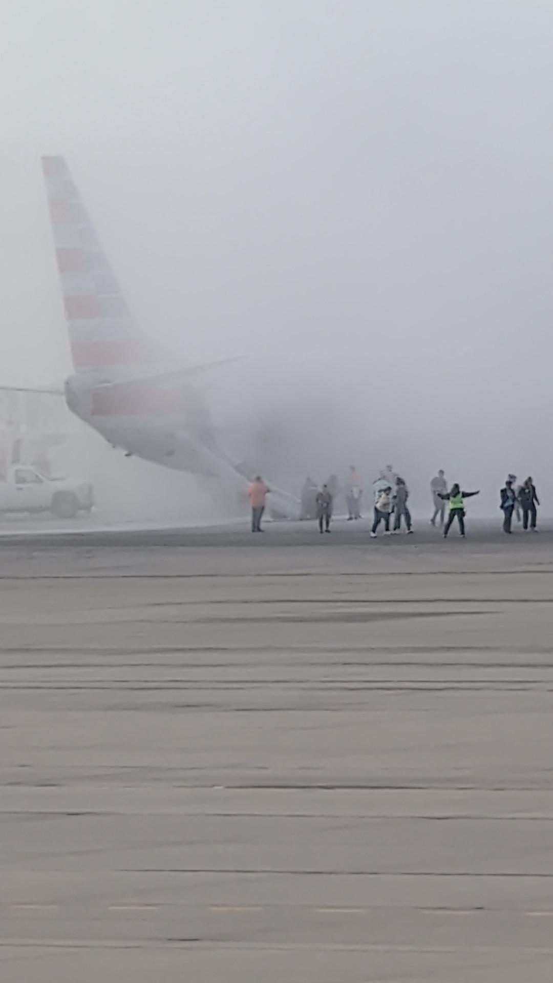 2025-03-14T044810Z_1911815602_RC2SCDAJ7RT0_RTRMADP_3_COLORADO-FIRE-PLANE