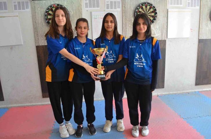Tavaslı öğrenciler, dartta 2 kez üst üste şampiyon oldu G3