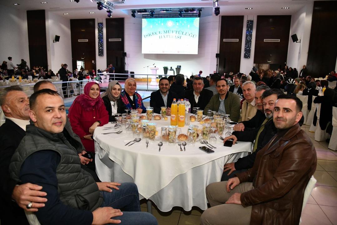 Yunanistan İskeçe’de Batı Trakya Türkleri için anlamlı iftar: "Sizlerle birlikte olmaktan çok mutluyum"  2