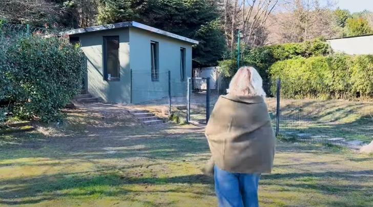 Semiramis Pekkan kız kardeşi Ajda Pekkan'ın ultra lüks villasını gezdirdi! 1,5 dönüm arazi üzerinde... İçinde yok yok  G3