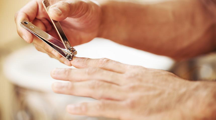 Tırnak kesmek orucu bozar mı? Oruçluyken tırnak kesilir mi, oruca zarar verir mi?