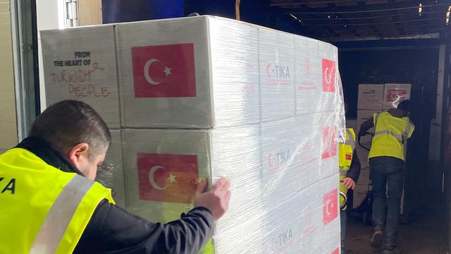 Ramazan’da Ukrayna’da yaşayan Türk vatandaşları unutulmadı: Yardımlar yapıldı…