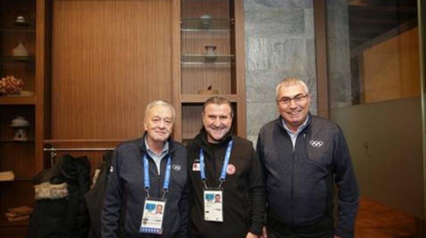 Bakan Bak, FIS Başkanı Kasper ile g&ouml;r&uuml;şt&uuml;