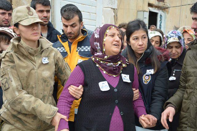 Afrin şehidi Enes Sarıaslan'ı 10 bin kişi uğurladı