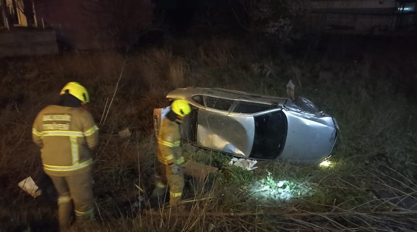 Balıkesir'de trafik kazası: Otomobil sürücüsü ağır yaralandı