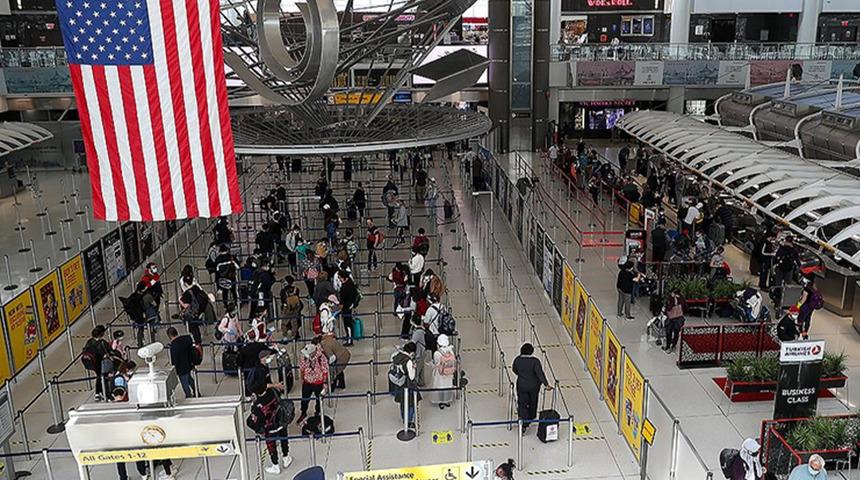 ABD'den 43 ülkeye seyahat kısıtlaması! Rusya ve Belarus başta olmak üzere yeni düzenlemeler kapıda
