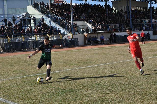 BAL: Korkuteli Belediyespor: 0- Konyaaltı Belediyespor: 1